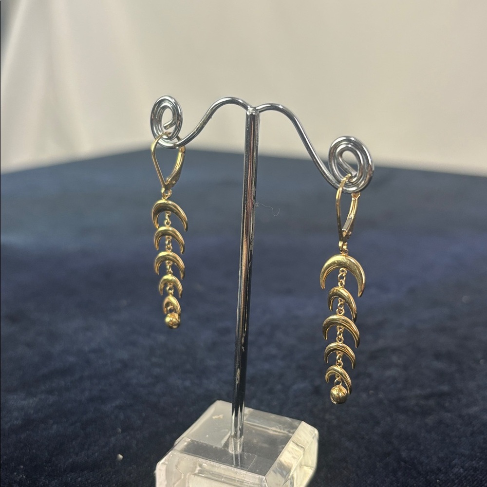 14kt Gold Dangle Earrings - Picture 3 of 8